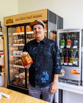 Náš Daniel má dnes svátek! 🎉 Daniel v Dobrotách dělá vše, co je potřeba. Je pro něj důležité, aby měly věci smysl, má rád...